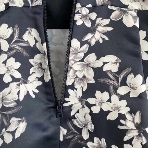 COPY - Alice + Olivia - beautiful black dress with white floral pattern - size … - Picture 7 of 7